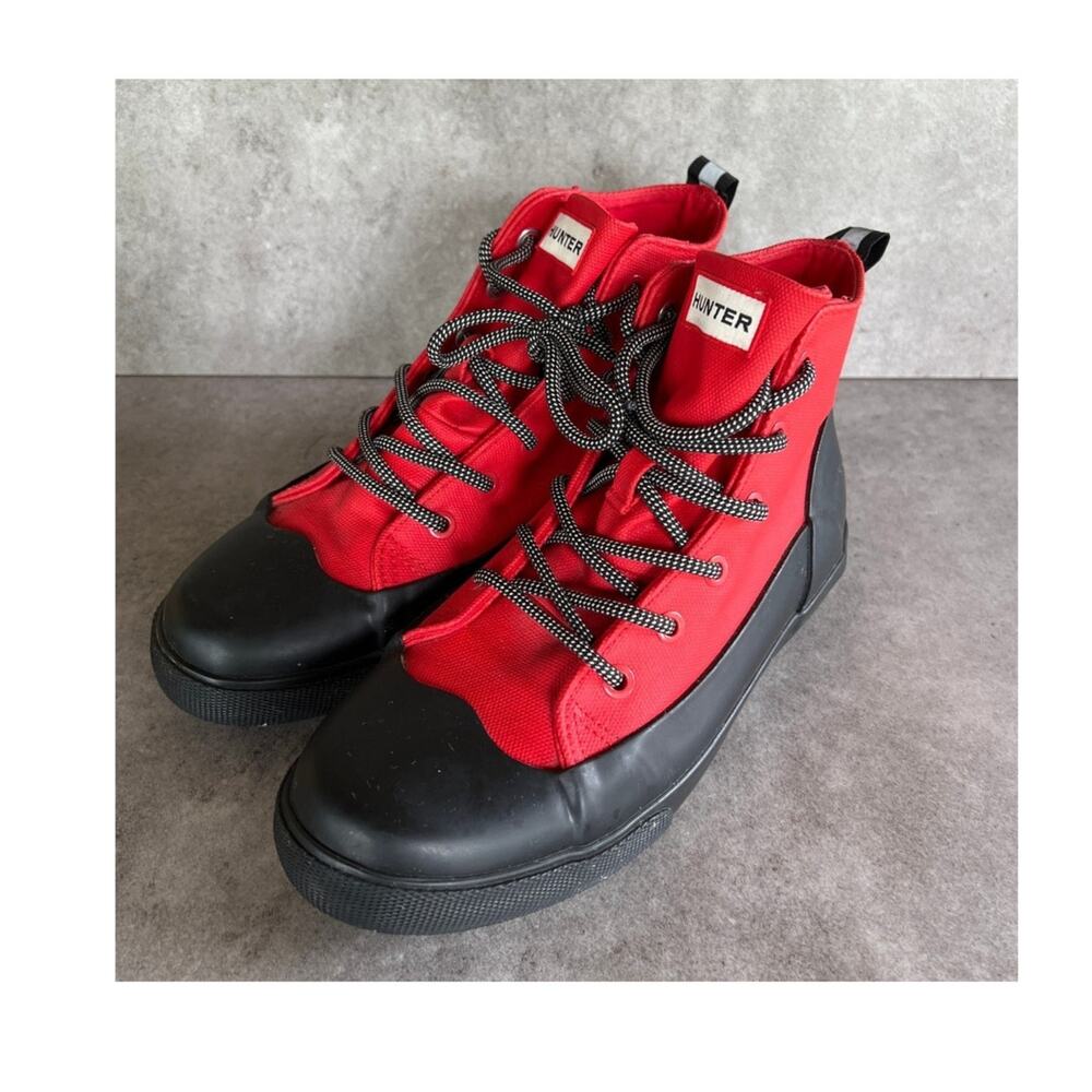 Hunter x target dipped canvas rainboots lace up high top red/black Women's 7